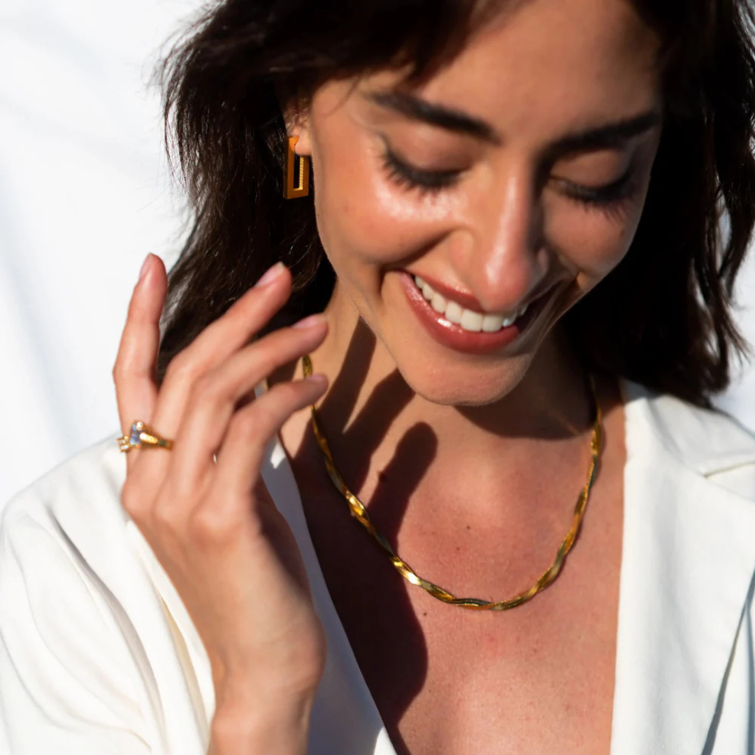 Essential Twisted Snake Chain