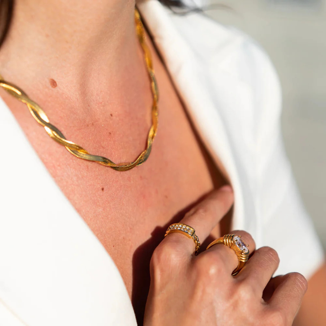 Essential Twisted Snake Chain